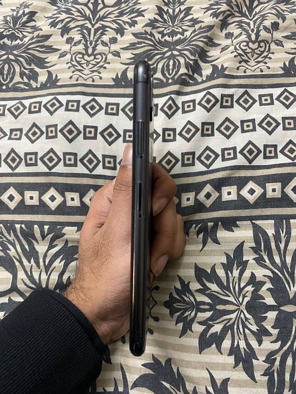 iphone xsmax 64gb pta approved 5