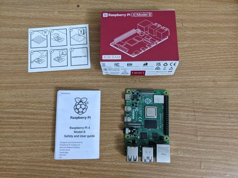 Raspberry Pi 4B 4GB - made in UK 0