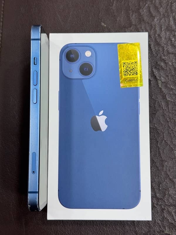 IPhone 13 128GB Blue PTA Approved 3