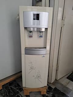 Toshiba dispenser