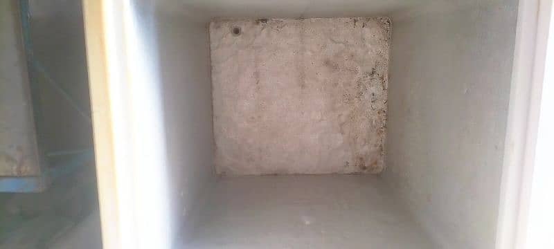 freezer for sell 1