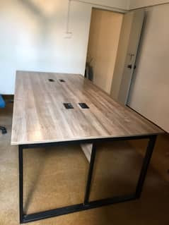 4 person computer table