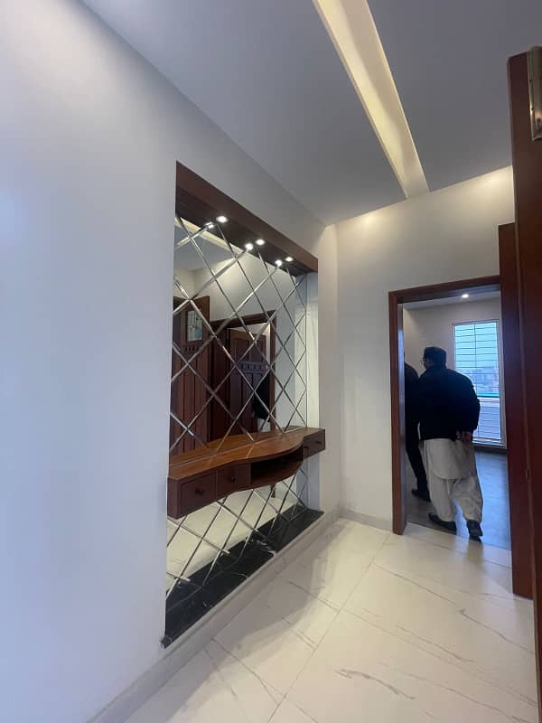 21.5 Marla House for sale in Sector F Bahria Town Lahore 9