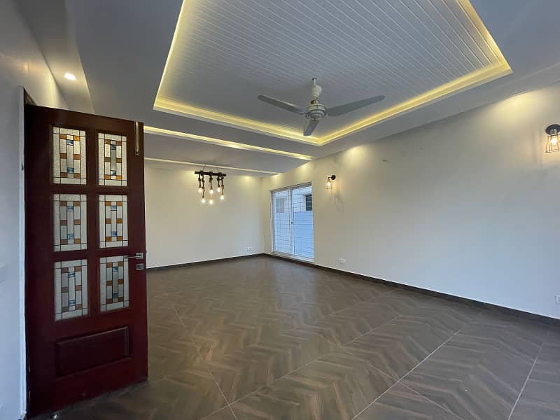 21.5 Marla House for sale in Sector F Bahria Town Lahore 17