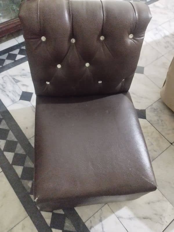 Affordable 3-Seater Brown Leather Sofa & Side Table for Sale 1