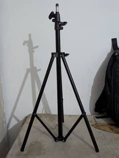 Tripod