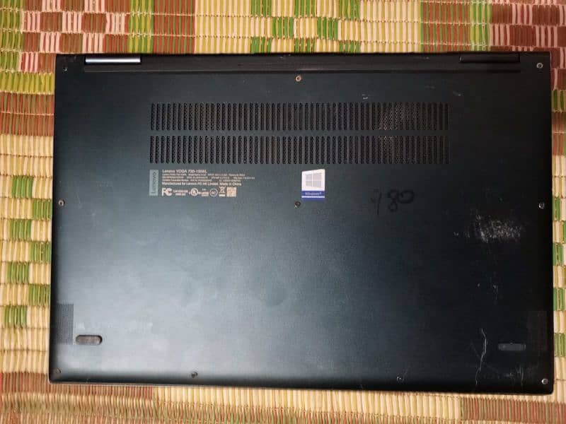 Lenovo yoga 730 18