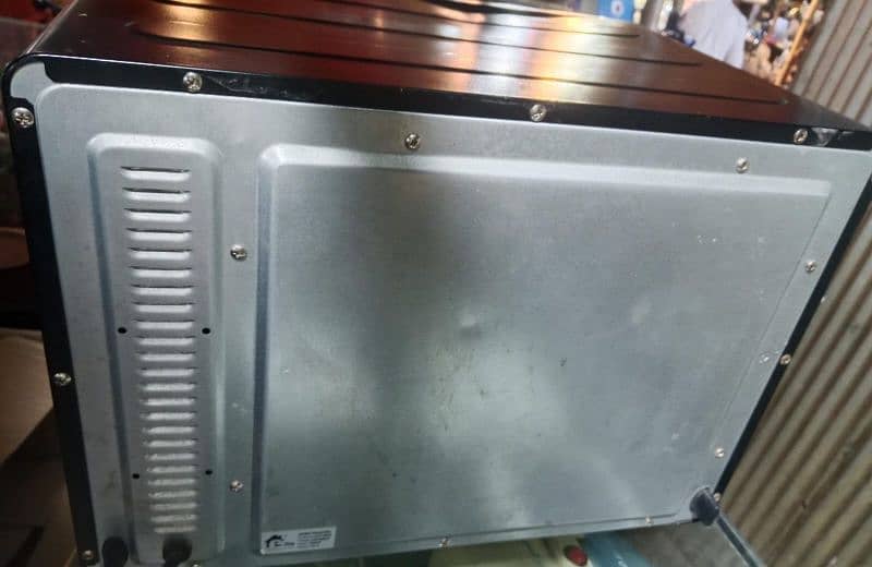 used oven in good condition 3