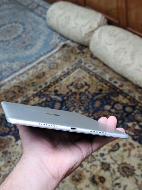 ipad Air 3rd Gen 64GB 5