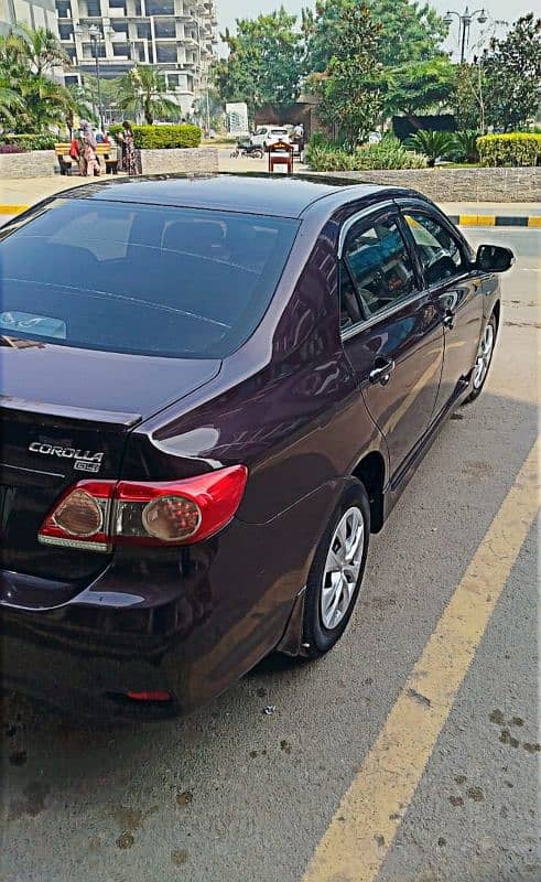 Toyota Corolla GLI 2014 4