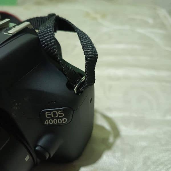 DSLR Camera Cannon 4000D for sale urgent basis 1