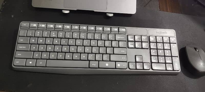 logitech original keyboard mouse combo mk235 0