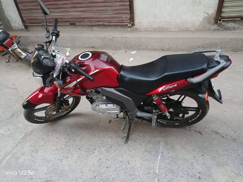 125 Suzuki,self start,good average,nmbr lga ha,tubeless tire, 0