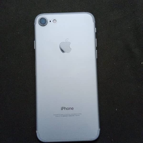 iPhone 7 nonpta 32 gb 4