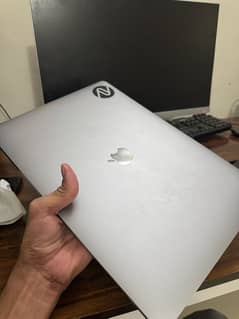 Macbook