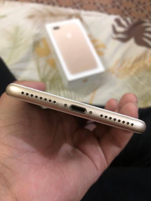 iPhone 7 plus Non PTA 3