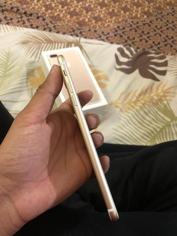 iPhone 7 plus Non PTA 6