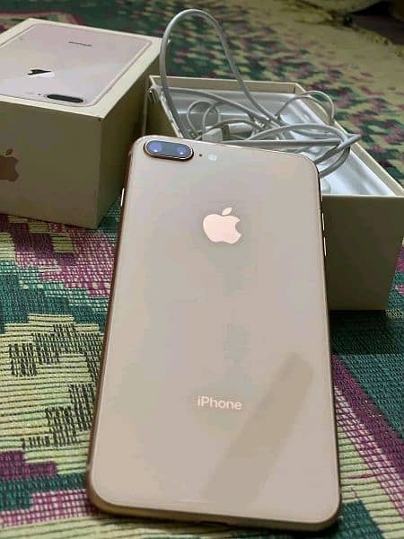 iPhone 7 plus 128 GB PTA porad my WhatsApp 0323=00=97=122 0