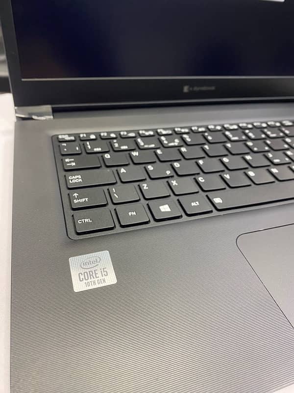 Toshiba Dynabook Core i5-10th gen 8/256 SSD 5