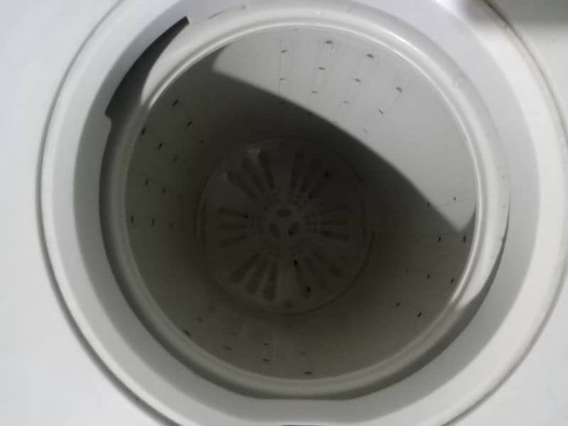 Haier washing machine and dryer machine 5