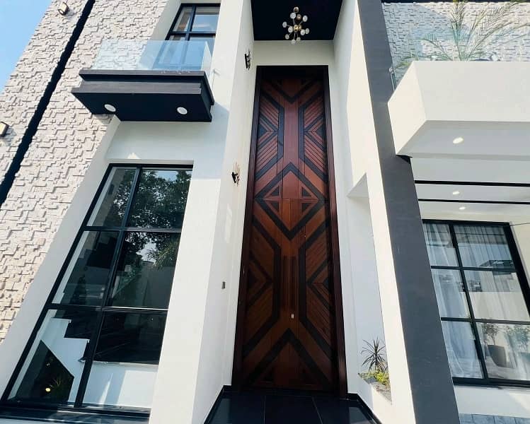 House Of 10 Marla For sale In Citi Housing Society 3