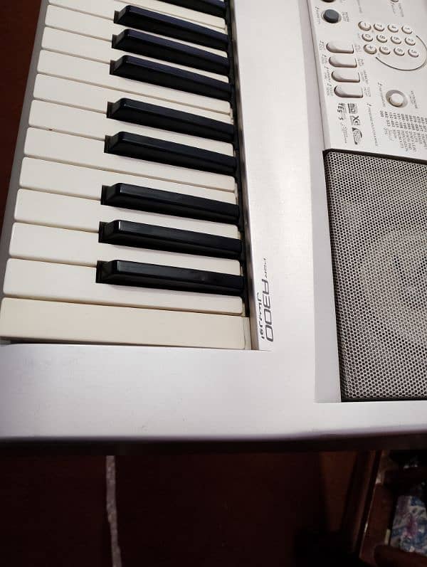 Yamaha Psr A300 1