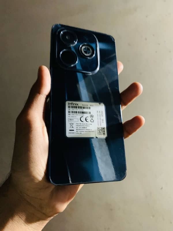 Infinix Hot 40i (16/256) Complete box 7 months warranty 0