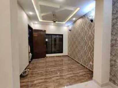 5 Marla Brand New House For Sale In Lake City - Sector M-7B Lake City Lahore 7