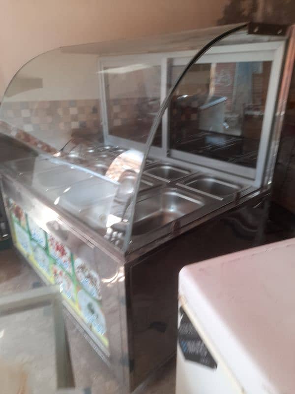 Freezer Counter for Urgent Sale 03266052881 165k se Kam nahi hona 10