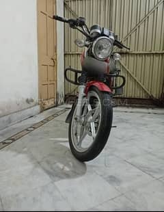 Suzuki 150gs