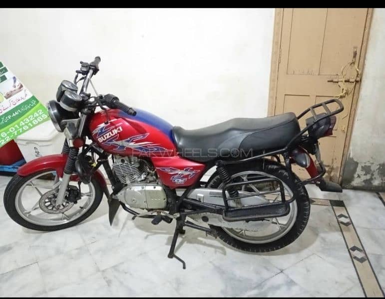 Suzuki 150gs 1