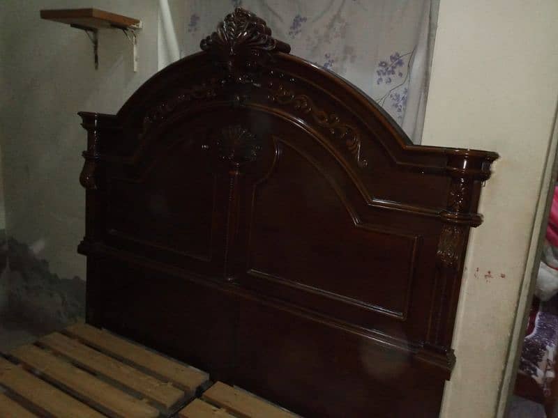 Chinioti Bed 8