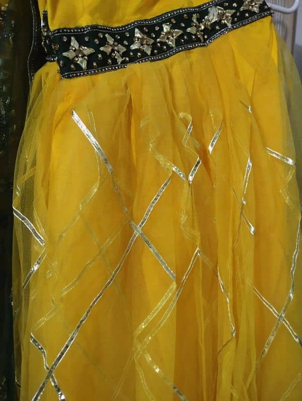 mehndi suit for bridal 3