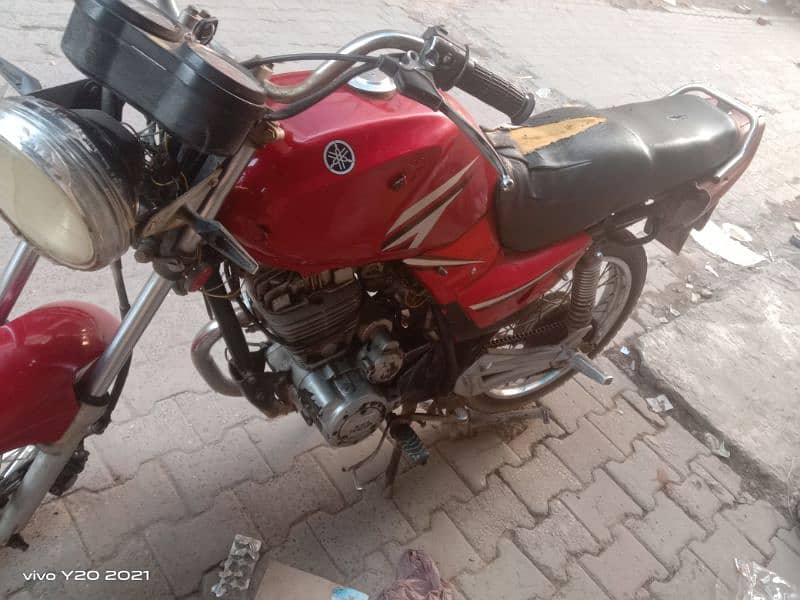 urgent sale of Ravi pigago strom 125 cc 4