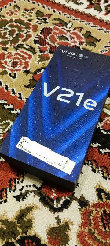 Vivo v21e brand new 8\128 5