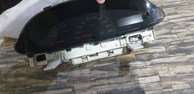 vitz 2010 rpm meter 0