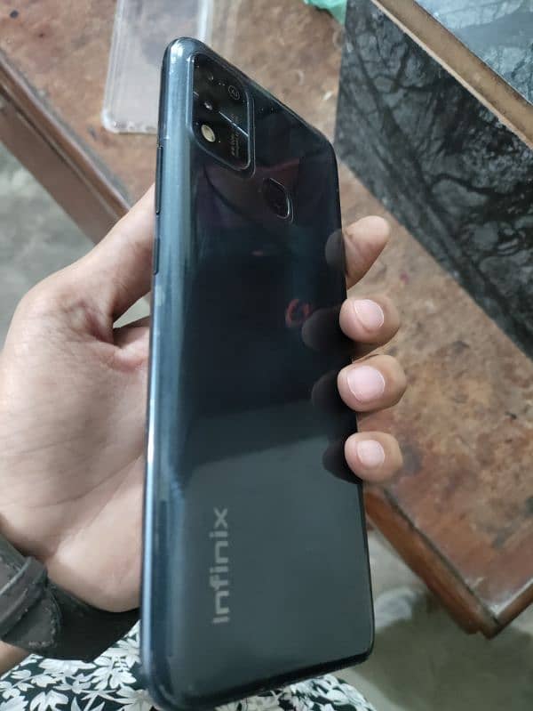 Infinix Hot 10 Play 4/64 3