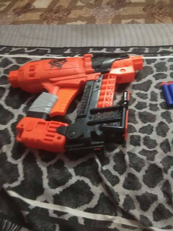 NERF nailbiter gun 3