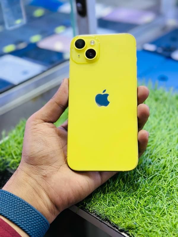 iphone 14 Plus Yellow 0