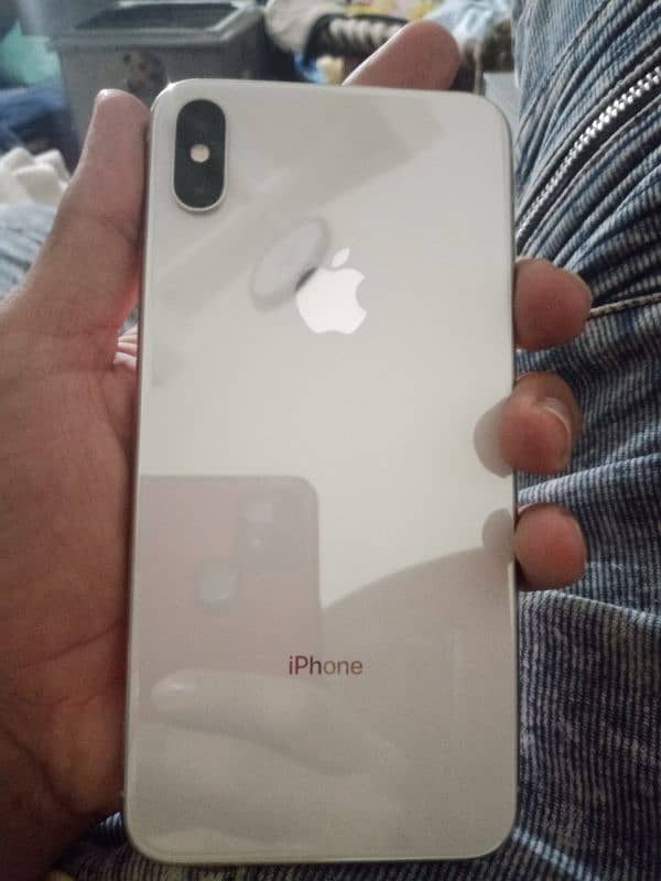 iphone xs max 10/9.5 5