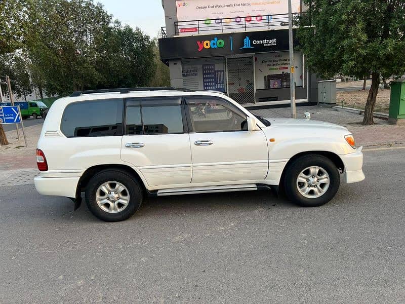 Toyota Land Cruiser 2003 16