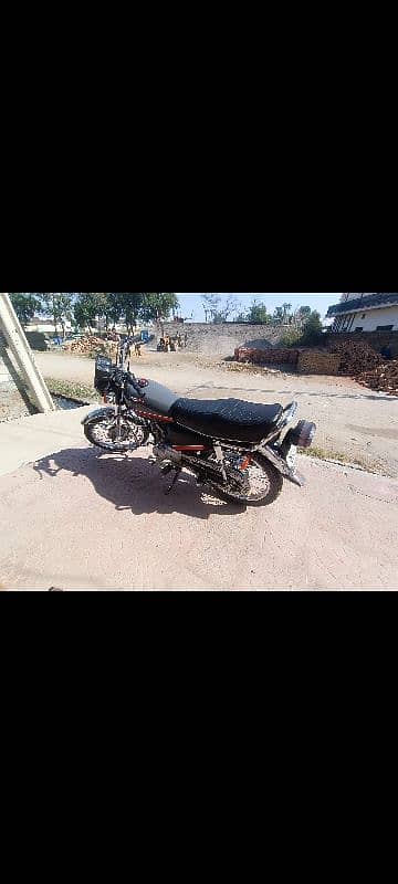 Honda 125 full original condition  model 2023/2024 With Number plate 1