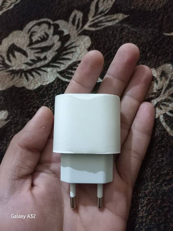 iphone adapter 20 w type C 1