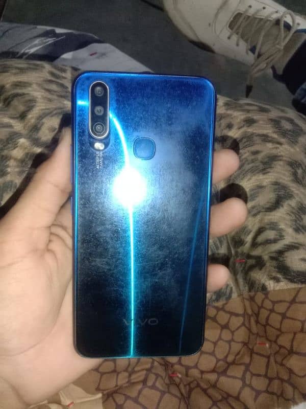 vivo y15 4/64 for sale and exchange 1