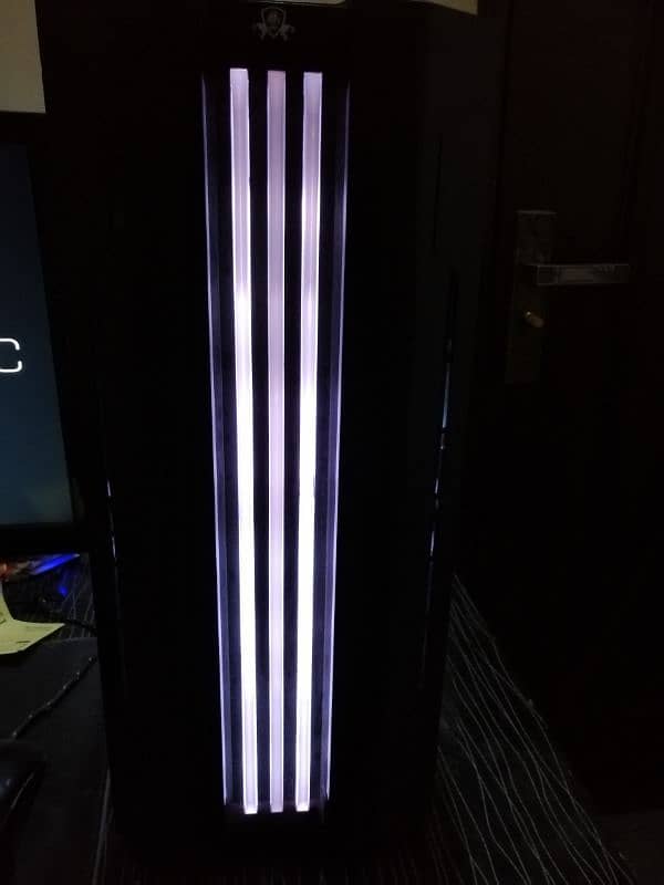 9th gen Gaming pc with rgb case 10