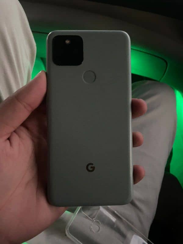 Google Pixel 5 4