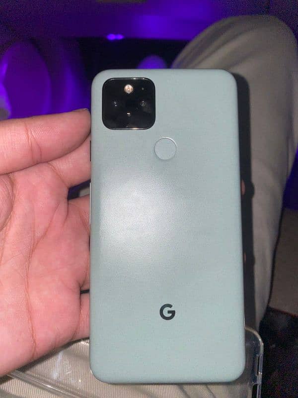 Google Pixel 5 8