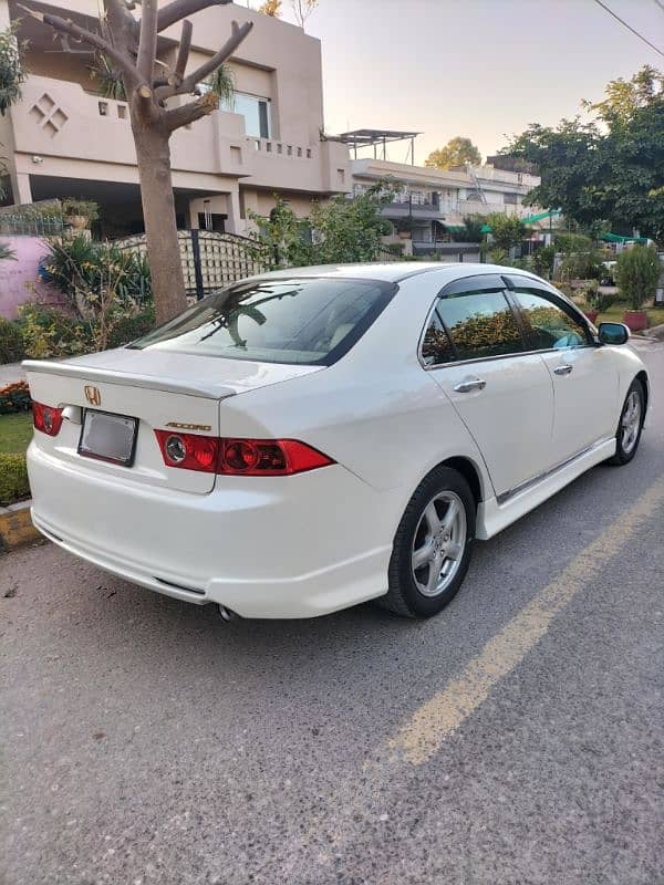 Honda Accord 2002 5