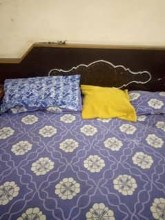 dubble bed with mattress for sale