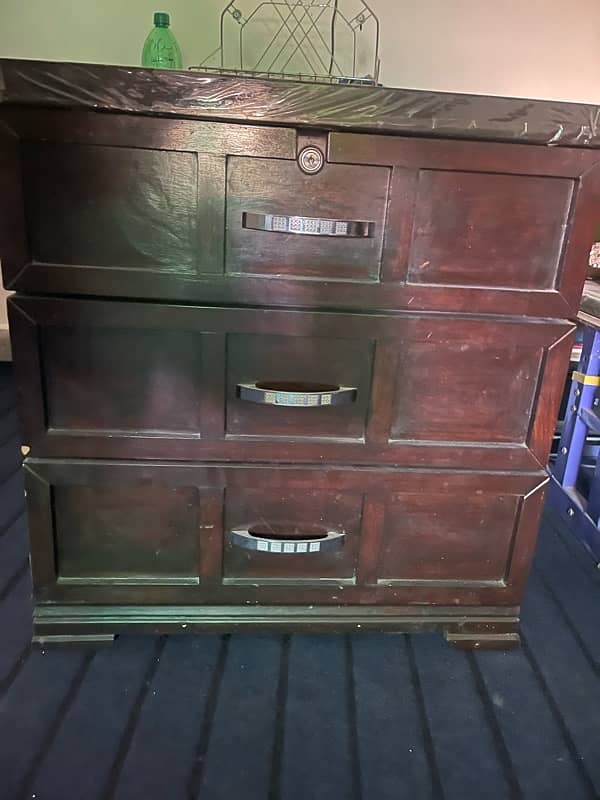 Latest style dressing table with 2 side tables 1